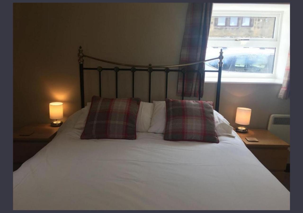 אוטלי Chevin End Guest House מראה חיצוני תמונה