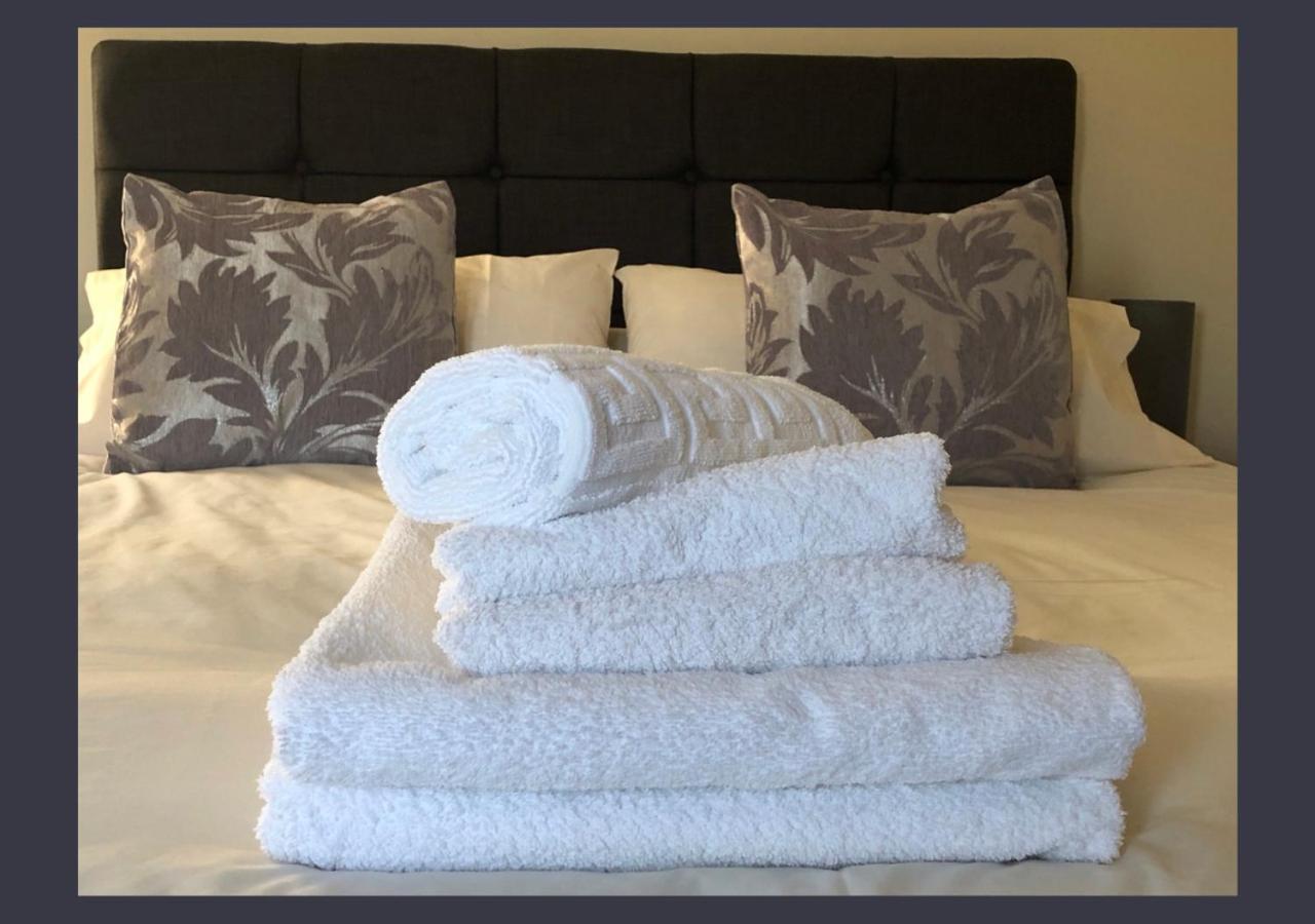 אוטלי Chevin End Guest House מראה חיצוני תמונה
