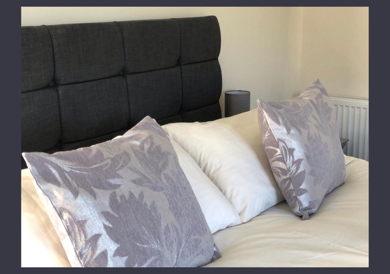 אוטלי Chevin End Guest House מראה חיצוני תמונה
