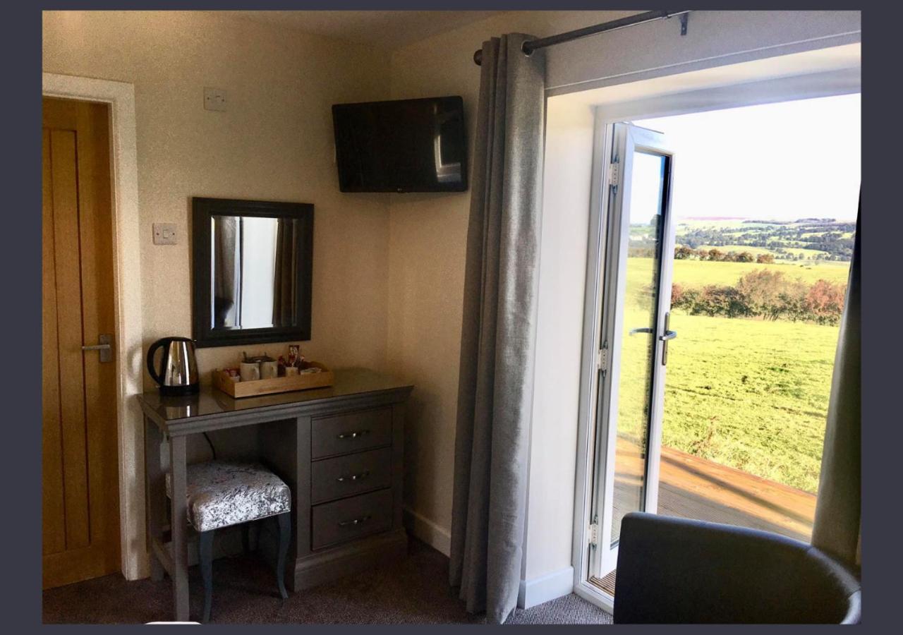 אוטלי Chevin End Guest House מראה חיצוני תמונה